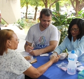 Servidores recebem serviços e exames preventivos no Novembro Azul Diabetes